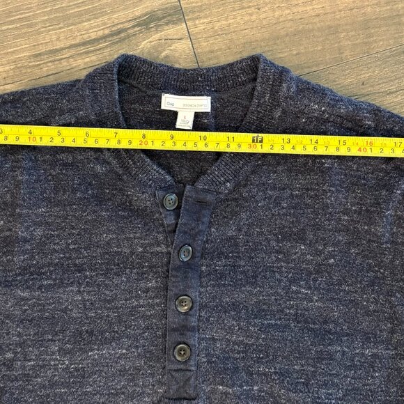 MEN'S GAP BLUE SWEATER MEN'S LARGE. DESIGNED & CRAFTED. - Picture 3 of 8